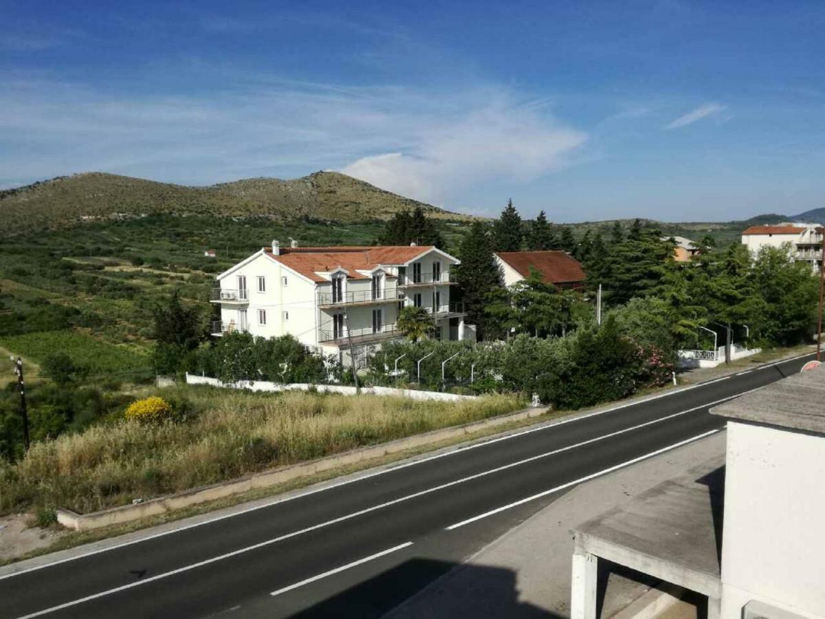 Apartments Mira Jadrtovac 外观 照片