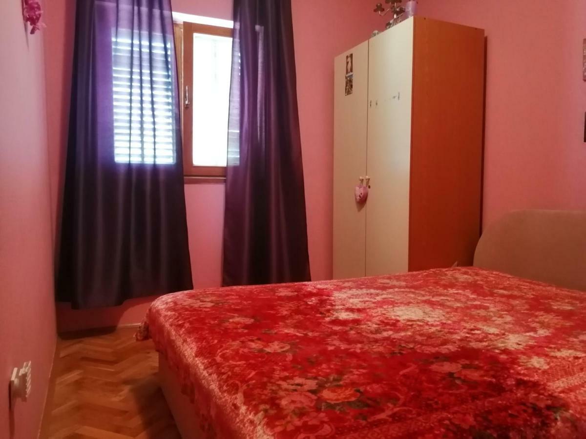 Apartments Mira Jadrtovac 外观 照片